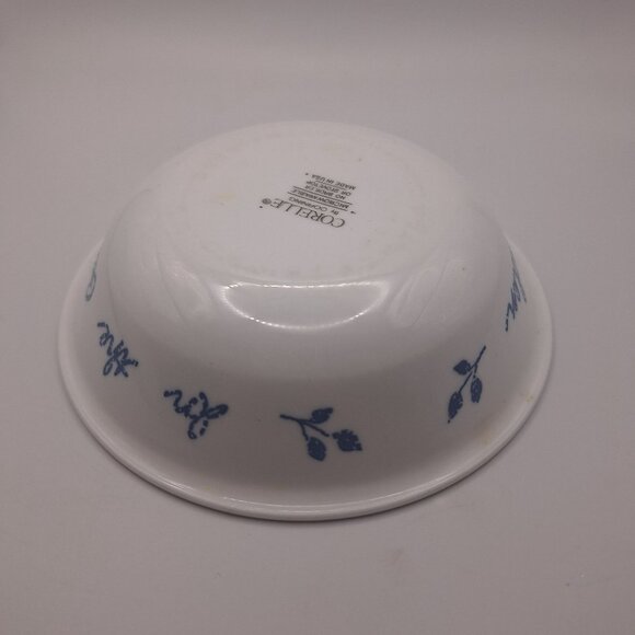 Corning Corelle Bowl In The Garden Blue Rustic Discontinued Small Dessert 5.5 In - Picture 8 of 9